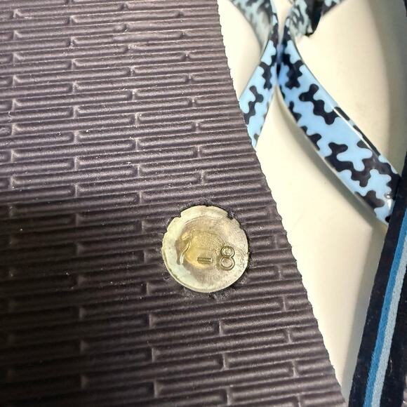 Vera Bradley Blue White Aqua Go Fish Flip Flops NEW with Tags 7-8 - Picture 4 of 4